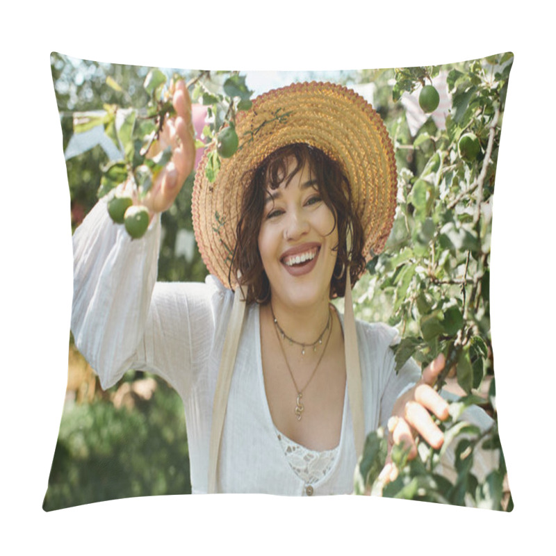 Personality  A Young Woman In A White Blouse And Straw Hat Smiles Brightly As She Enjoys The Beauty Of A Summer Garden. Pillow Covers