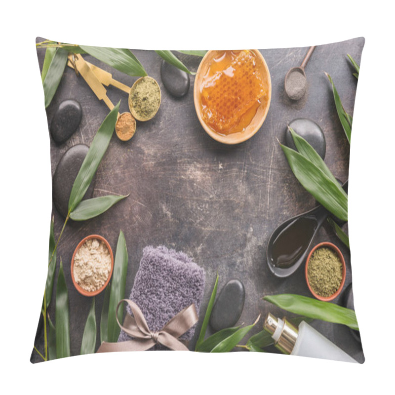 Personality  Leaves And Items For Spa Pillow Covers