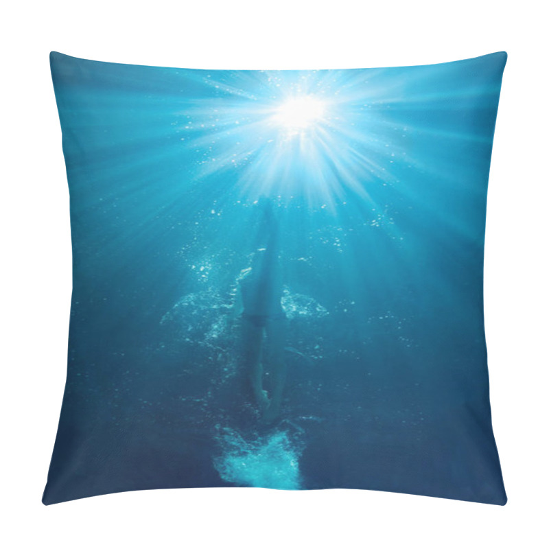 Personality  Underwater Picture Of Professional Swimmer Exercising In Swimming Pool Pillow Covers