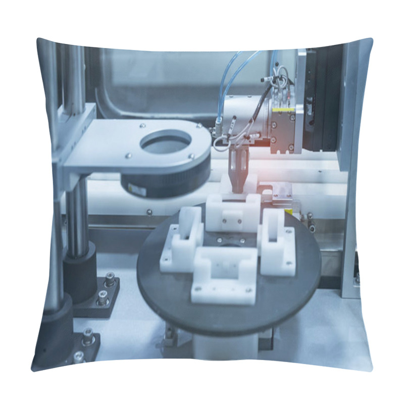 Personality  Smart Robot In Manufacturing Industry For Industry 4.0 And Techn Pillow Covers