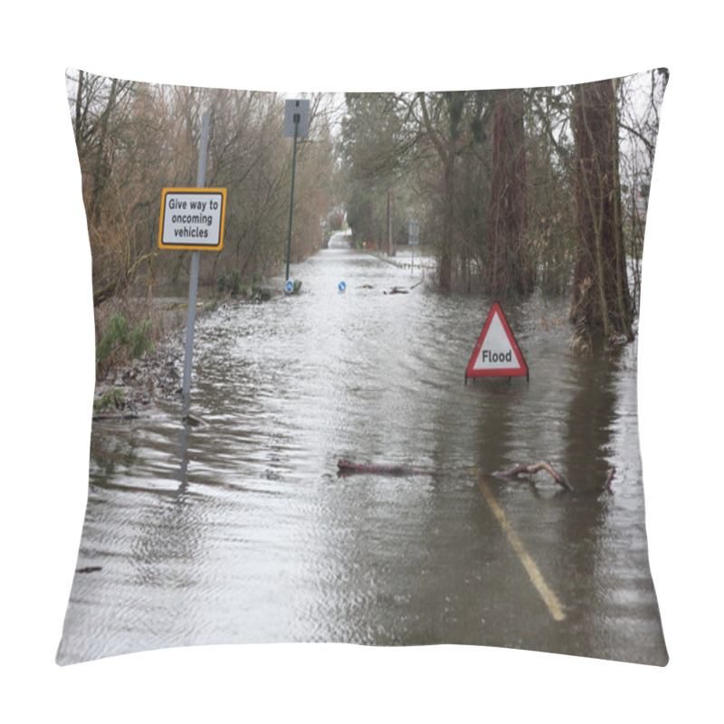 Personality  Flood Sign In Road Pillow Covers