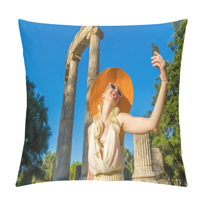 Personality  The Ancient Olympia Pillow Covers