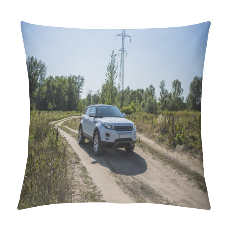 Personality  Car Land Rover Range Rover In Summer Sunny Weather In The Summer Landscape Of The Samara Region, Russia. August 21, 2018 Pillow Covers