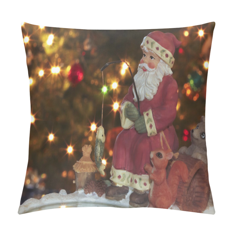 Personality  An Ice Fishing Santa And Furry Friends Pillow Covers