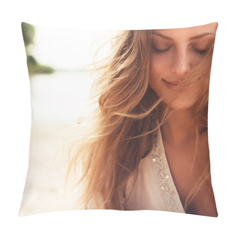 Personality  Portrait Of The Beautiful Girl Close-up Pillow Covers