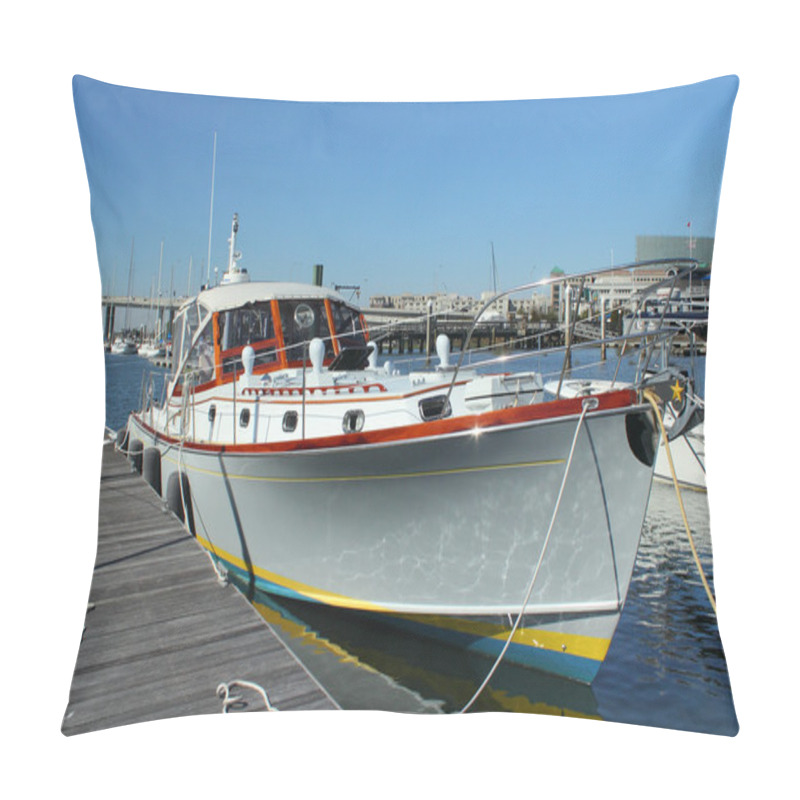 Personality  Boat At Dock Pillow Covers