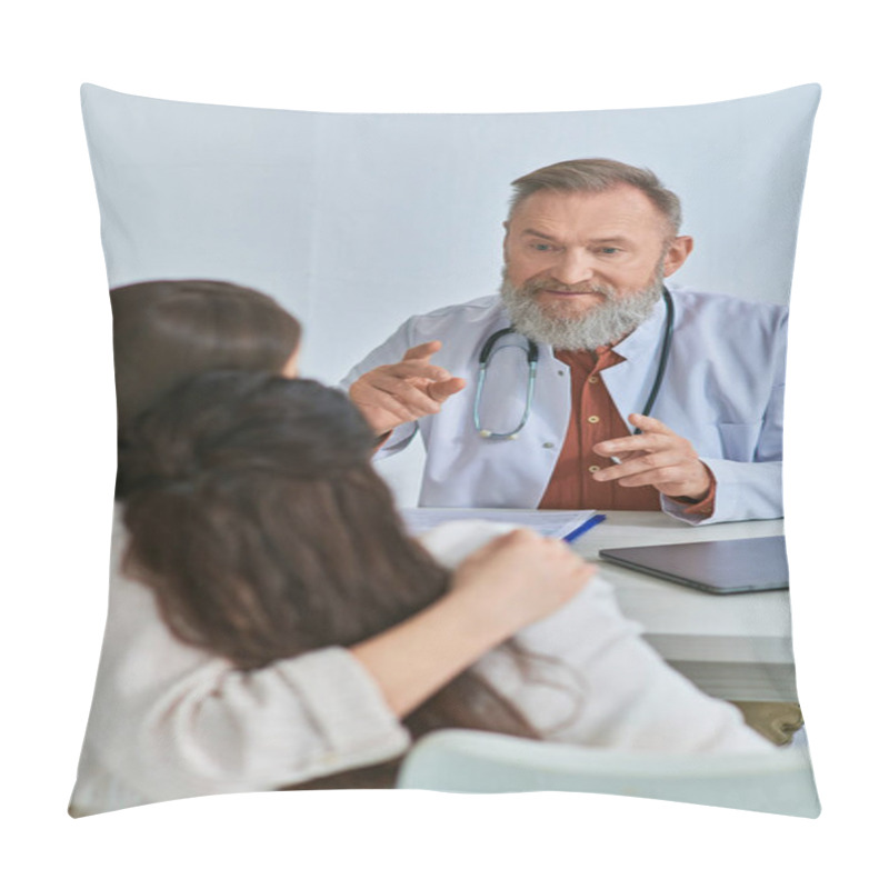 Personality  Grey Bearded Doctor Gesturing And Explaining Something To Beautiful Lgbt Couple, Ivf Concept Pillow Covers