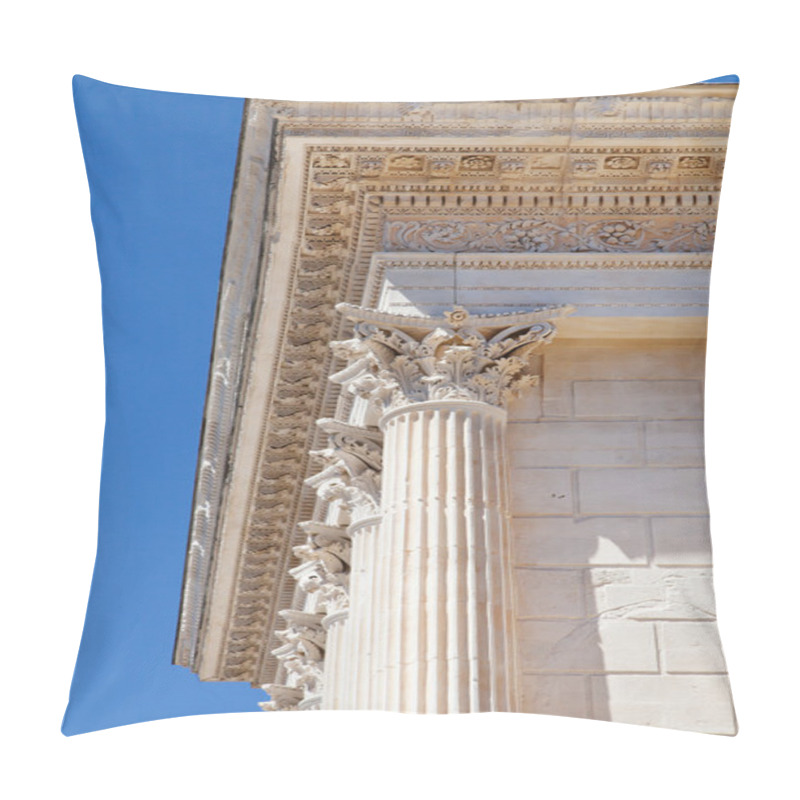 Personality  Maison Carree Corinthian Capitals Pillow Covers