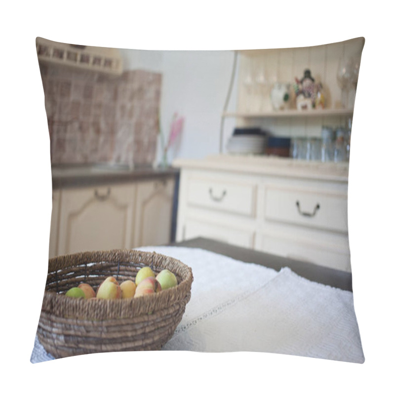 Personality  Basket With Peaches On Retro Kitchen Table Pillow Covers