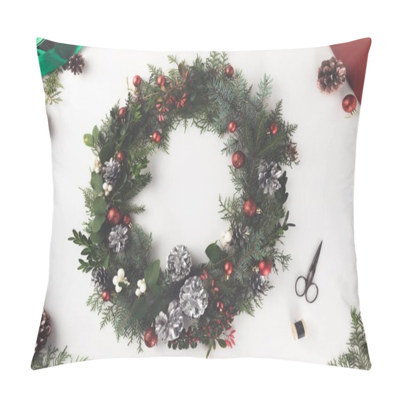 Personality  Christmas Wreath And Envelope Pillow Covers