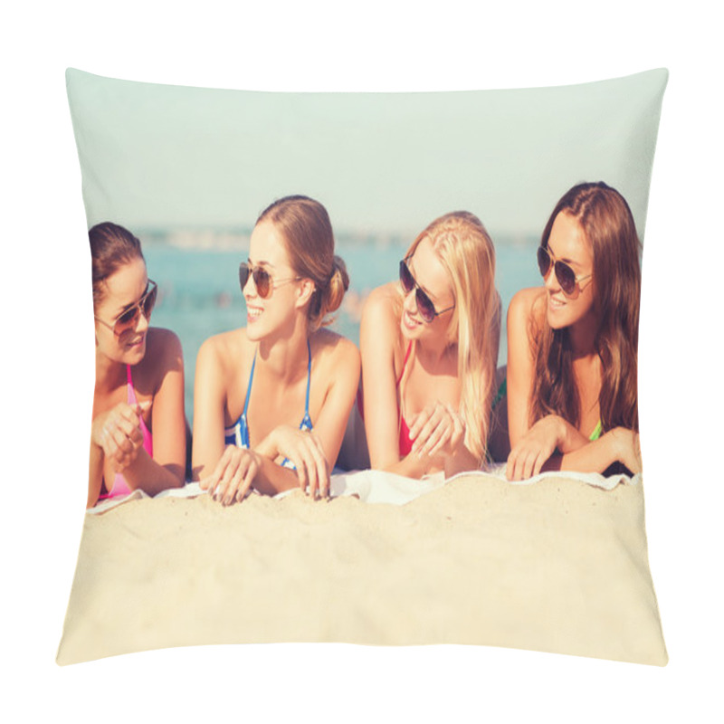 Personality  Group Of Smiling Women In Sunglasses On Beach Pillow Covers