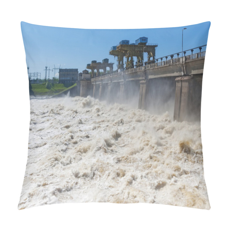 Personality  Discharge Of Water For Hydropower Plants Pillow Covers