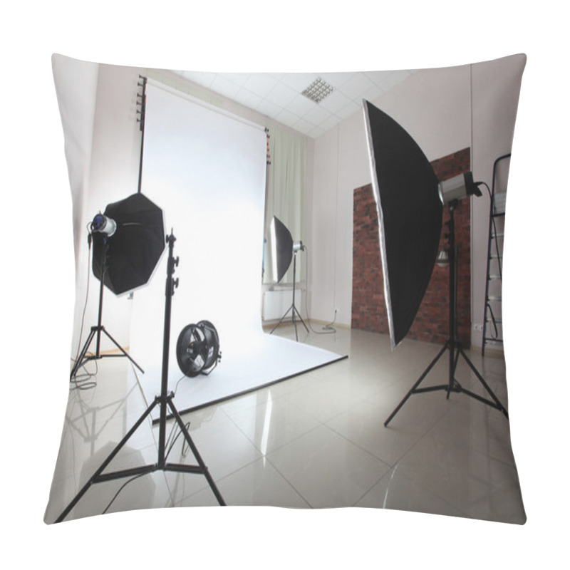 Personality  Interior Of A Modern Photo Studio Pillow Covers