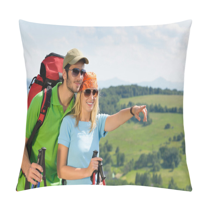 Personality  Hiking Young Couple Point At Panoramic View Pillow Covers