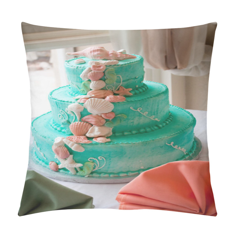 Personality  Tiered Wedding Cake Pillow Covers