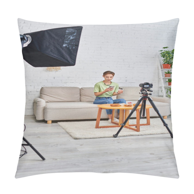 Personality  Video Blogger With Smartphone Near Set Of Vegetarian Food And Digital Camera With Softbox Lamp Pillow Covers