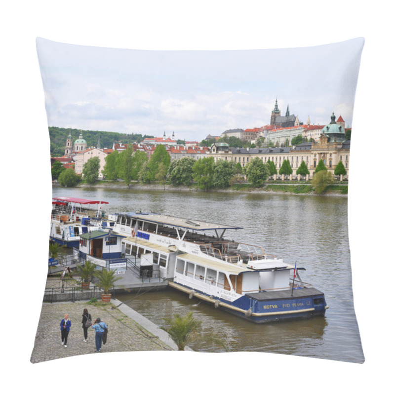 Personality  PRAGUE, CZECH REPUBLIC - May 7, 2017: The Vltava River. Berth For Tourist River Ships Near Charles Bridge. Pillow Covers