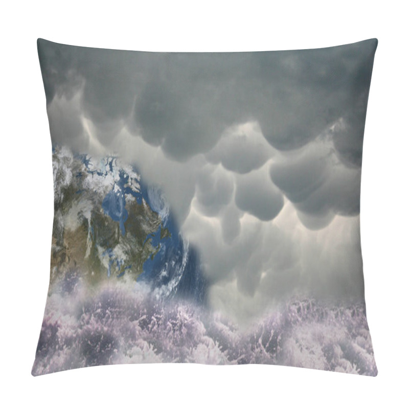 Personality  Mammatus Clouds AND STORMY WAVES Attack THE EARTH Pillow Covers