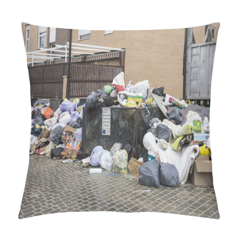 Personality  Strike By Municipal Waste Collection Pillow Covers