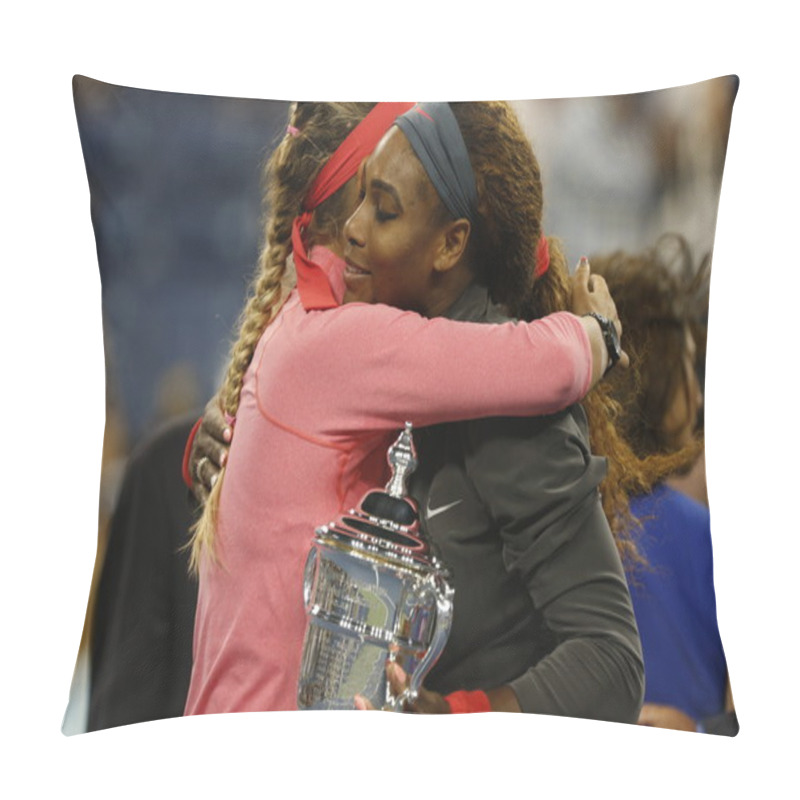 Personality  Finalist Victoria Azarenka Congratulates Winner Serena Williams After She Lost Final Match At US Open 2013 Pillow Covers