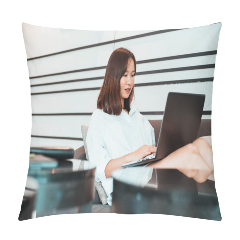 Personality  Young Woman Working On Laptop Computer While Sitting At The Living Room. Work From Home Concept Pillow Covers