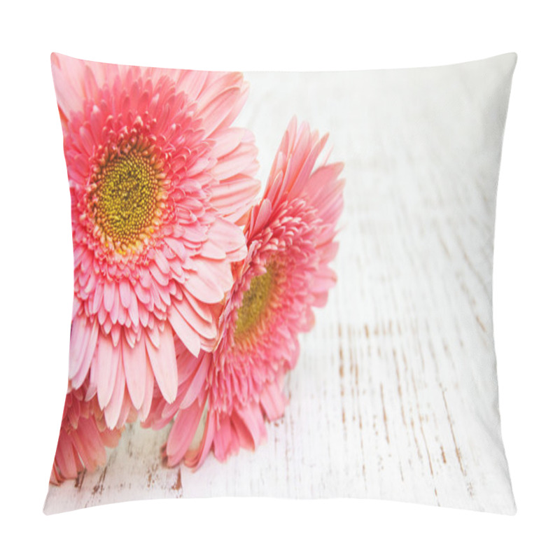 Personality  Pink Daisy Gerbera Flowers Pillow Covers