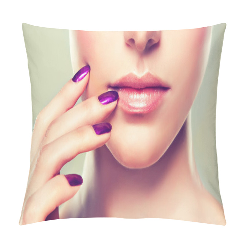 Personality  Model With Violet Manicure Pillow Covers