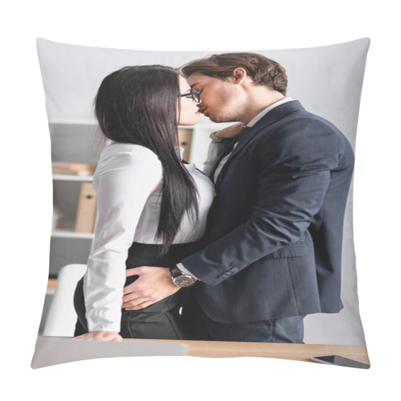 Personality  Young Manager Kissing Seductive Brunette Businesswoman While Standing In Office Pillow Covers