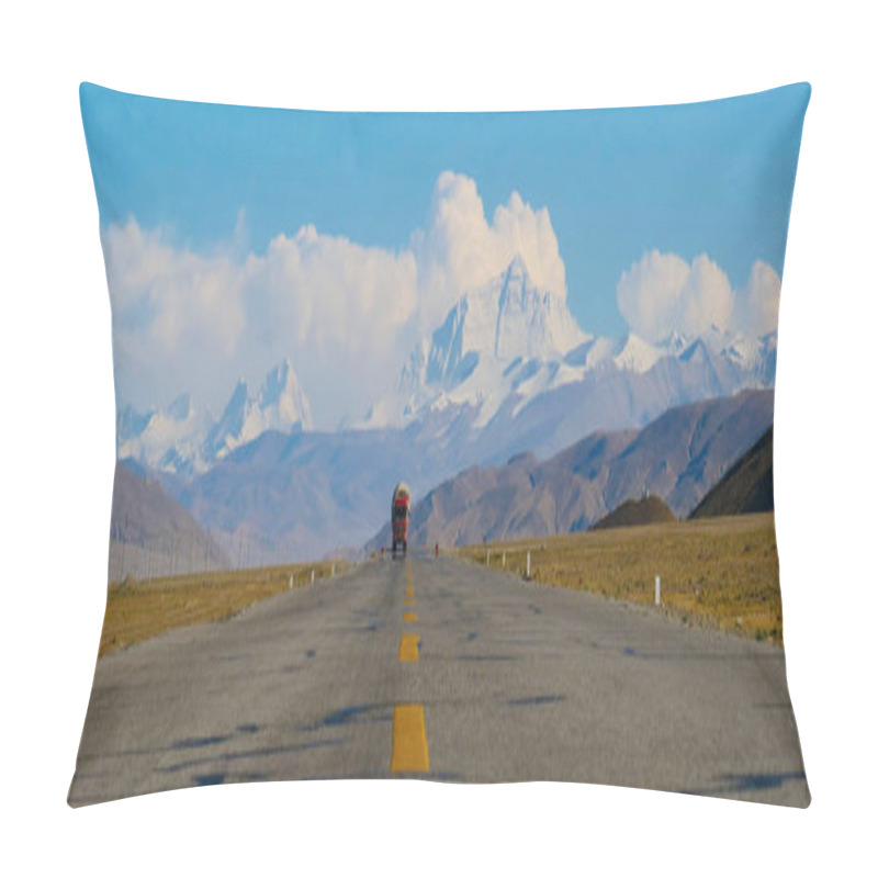 Personality  LOW ANGLE: Panoramic View Of A Truck Driving Down Road Leading To Mount Everest. Pillow Covers