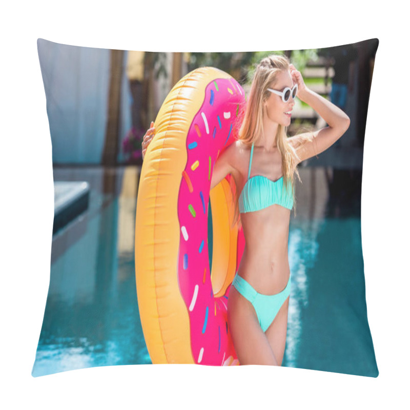 Personality  Attractive Young Woman Inflatable Ring In Shape Of Donut At Poolside Pillow Covers