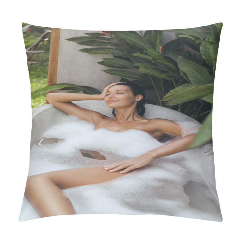 Personality  A Beautiful Asian Woman Is Seen Indulging In A Soothing Bubble Bath Outdoors, Surrounded By Vibrant Tropical Foliage. This Image Conveys Themes Of Relaxation, Luxury, And The Peacefulness Of Nature. Pillow Covers