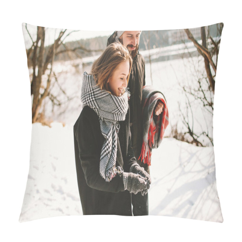 Personality  Couple Having Walk In Winter Park Near Frozen Lake Pillow Covers