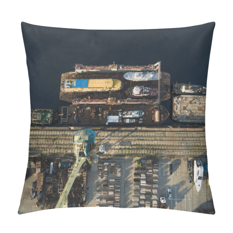 Personality  Harbour Pillow Covers