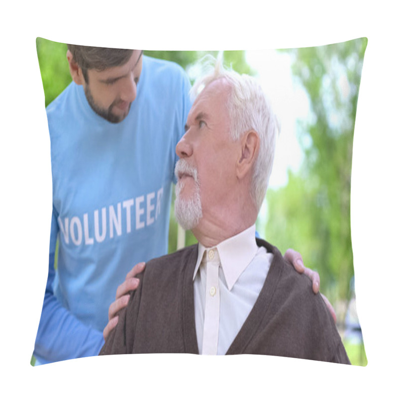 Personality  Male Volunteer Smiling To Senior Pensioner, Social Worker Support, Charity Pillow Covers