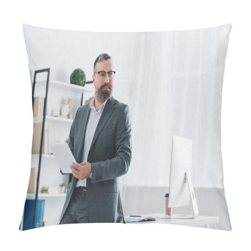 Personality  Handsome Businessman In Formal Wear And Glasses Using Digital Tablet In Office  Pillow Covers