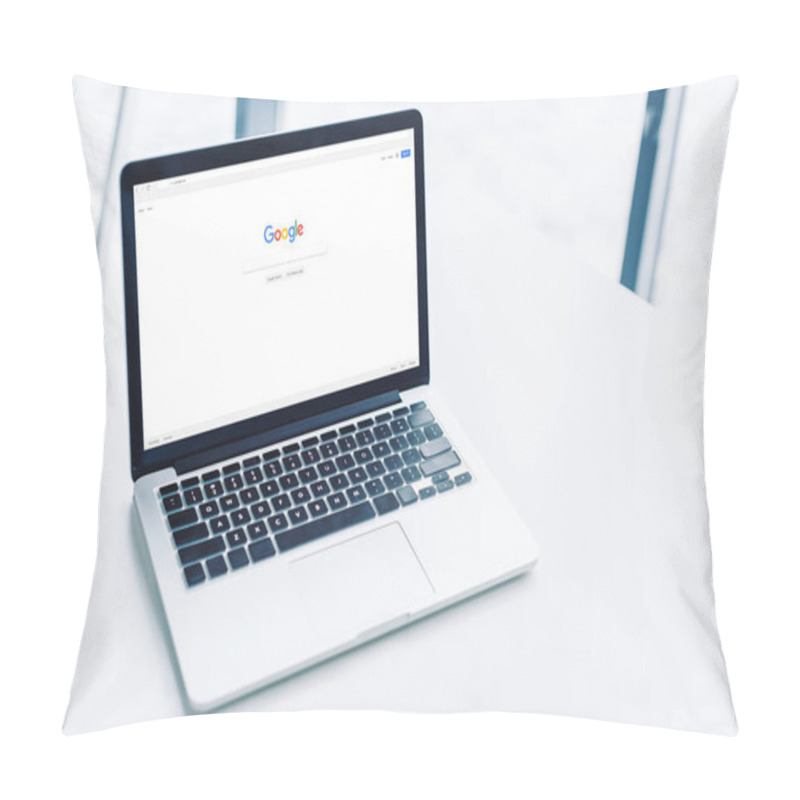 Personality  Laptop With Google Website Pillow Covers