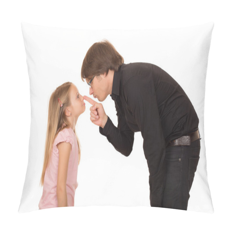 Personality  Despairing Father Pointing Finger At His Daughter Pillow Covers