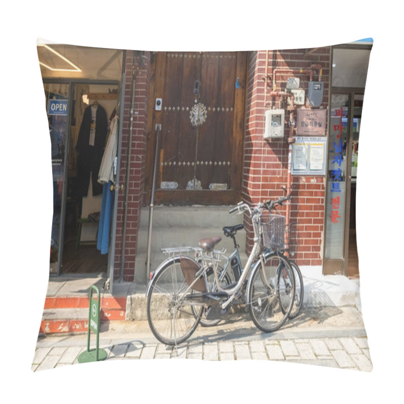 Personality  Traditional Korean Architecture Old Houses And Street View At Bukchon Hanok Village Seoul South Korea Pillow Covers