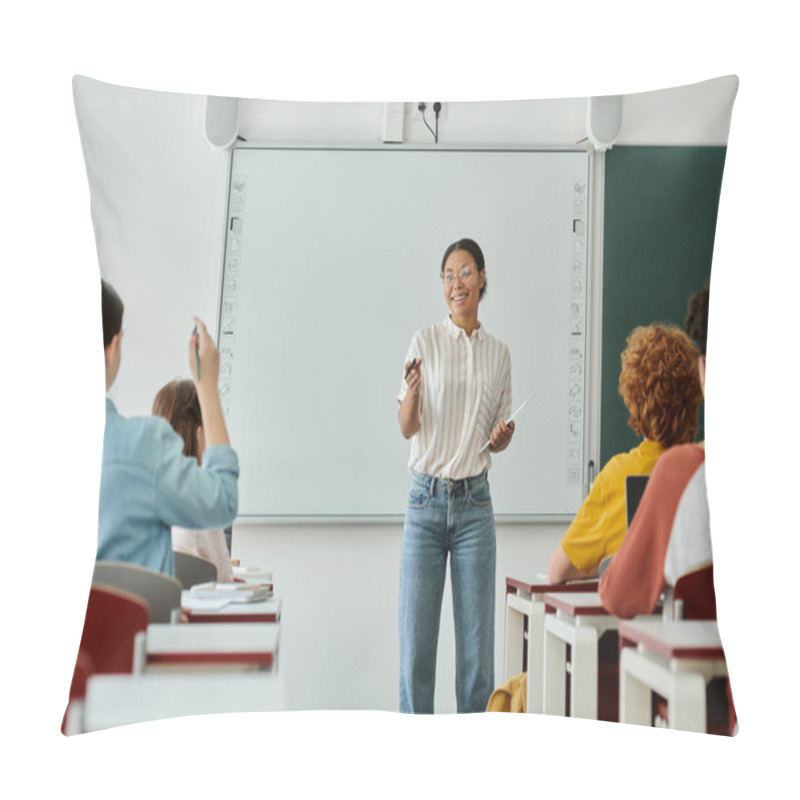 Personality  Smiling African American Teacher With Digital Tablet Talking To Pupils During Lesson In Class Pillow Covers