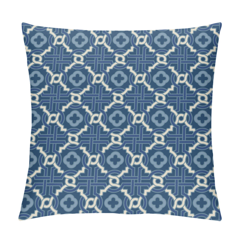 Personality  Tangled Pattern With Quatrefoils Pillow Covers