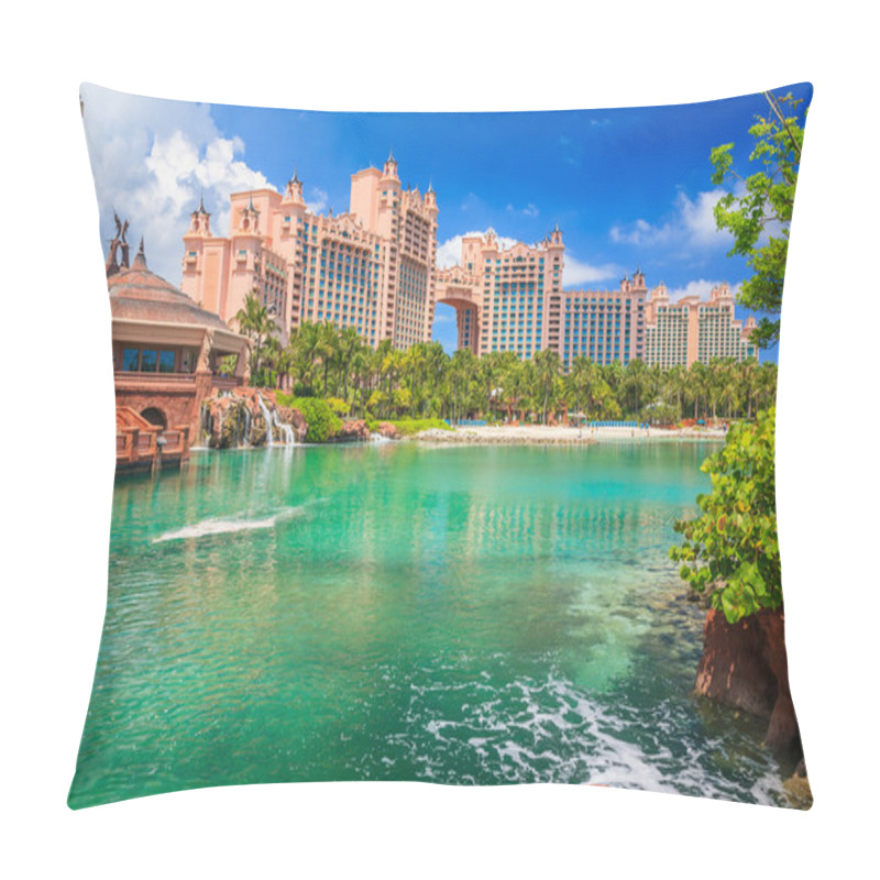 Personality  Atlantis In Bahamas Pillow Covers