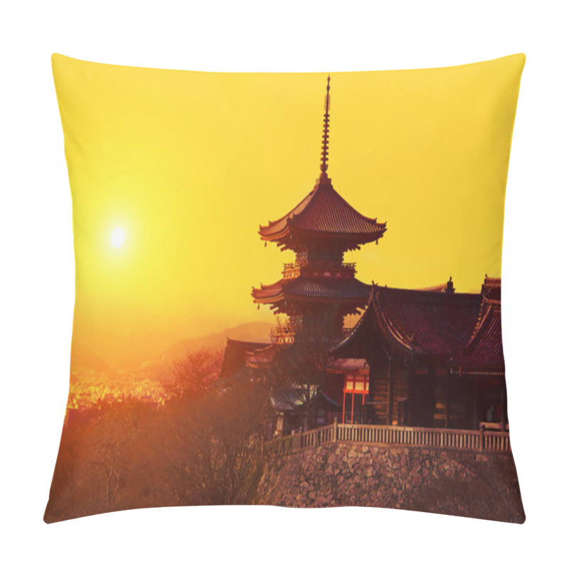 Personality  Kiyomizu-dera Temple Pillow Covers