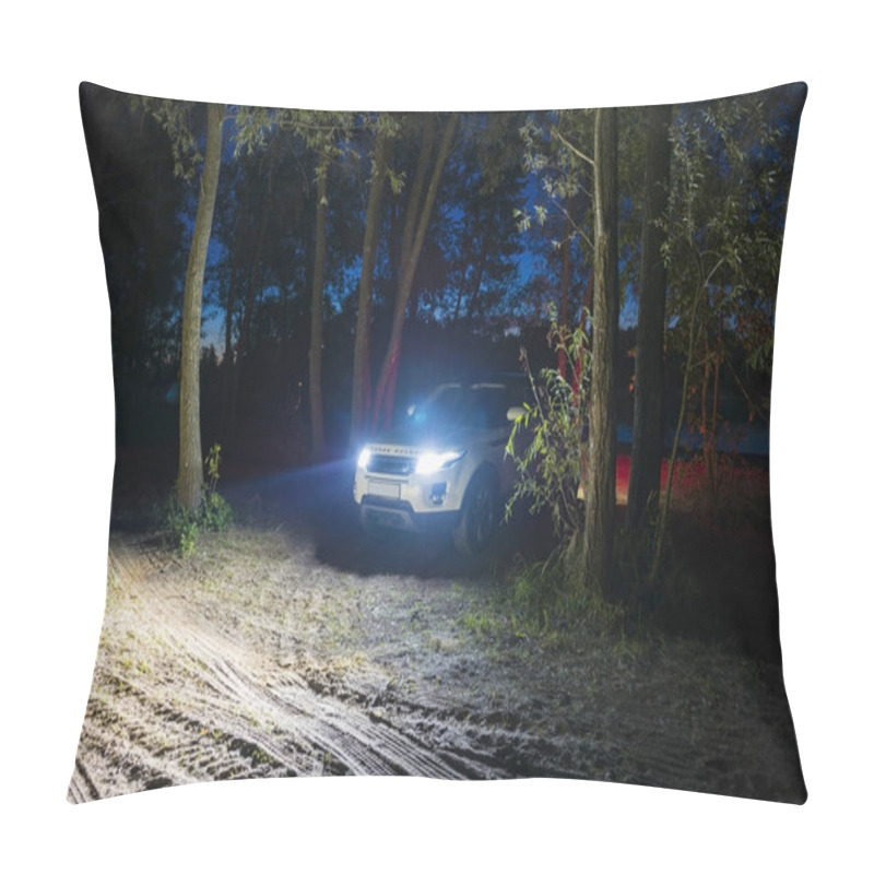 Personality  Car Land Rover Range Rover In The Summer Clear Weather In The Evening Landscape Of The Samara Region, Russia. August 23, 2018 Pillow Covers