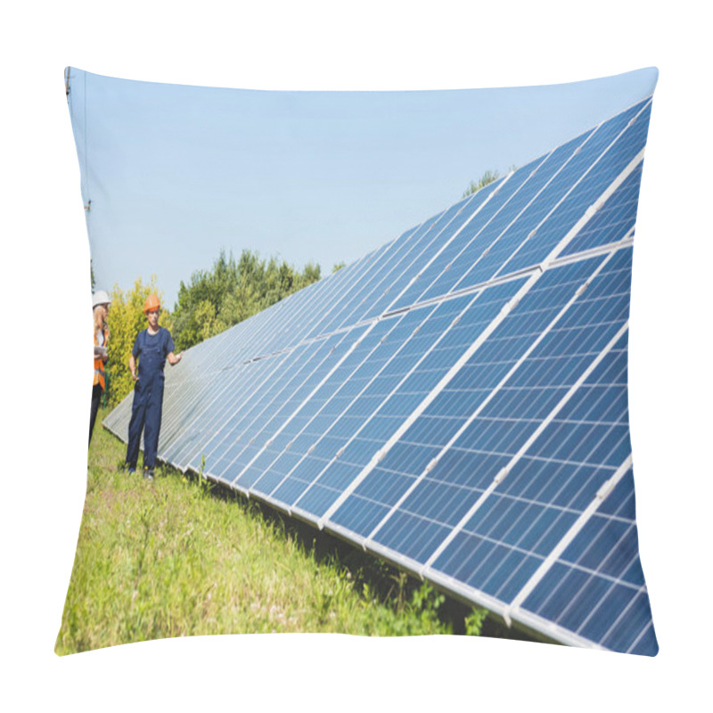 Personality  Handsome Engineer And Attractive Businesswoman Talking And Walking Near Solar Energy Batteries  Pillow Covers