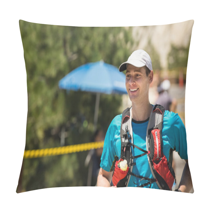 Personality  Running Man With Copy Space Pillow Covers