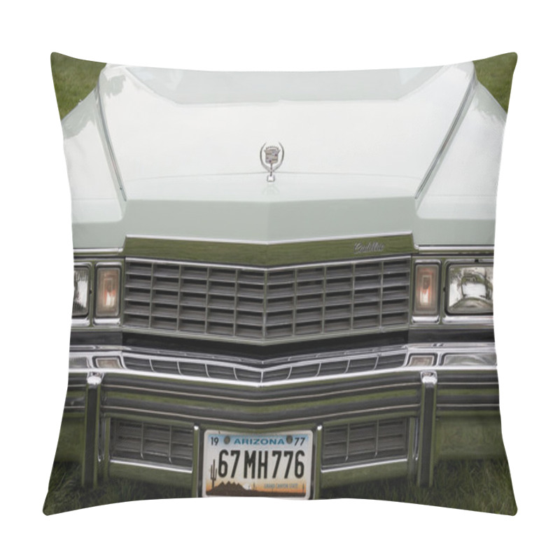 Personality  The Hood Of A Classic Cadillac Pillow Covers