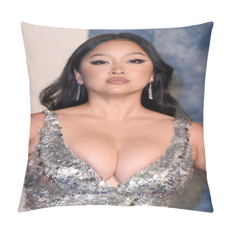 Personality  LOS ANGELES - MAR 12:  Lana Condor At The 2023 Vanity Fair Oscar Party At The Wallis Annenberg Center For The Performing Arts On March 12, 2023 In Beverly Hills, CA Pillow Covers