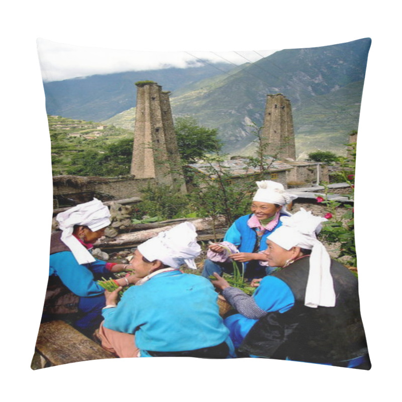 Personality   Qiang Women Prepare Vegetables At A Village In Beichuan County, Mianyang City, Southwest Chinas Sichuan Province, September 28, 2004. Pillow Covers