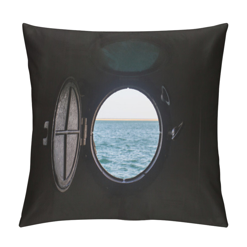 Personality  Ship Porthole On Wooden Wall Pillow Covers