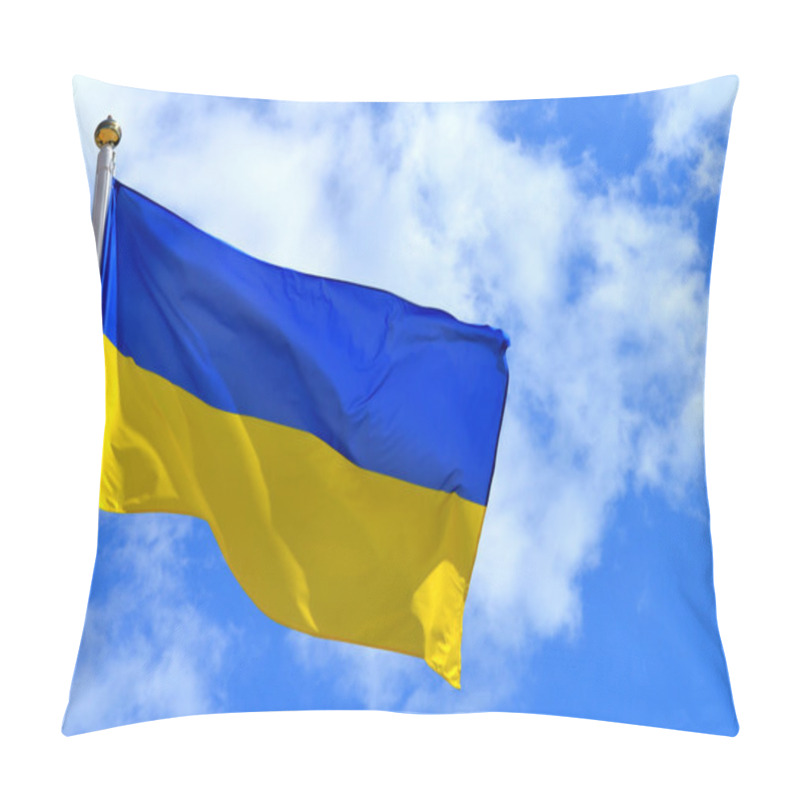 Personality  The National Yellow And Blue Flag Of Ukraine Over The Sky And Clouds Pillow Covers